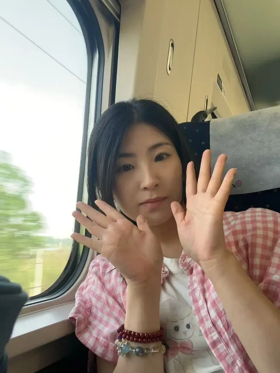 足膜面试——无视频女主 足膜面试——无视频女主