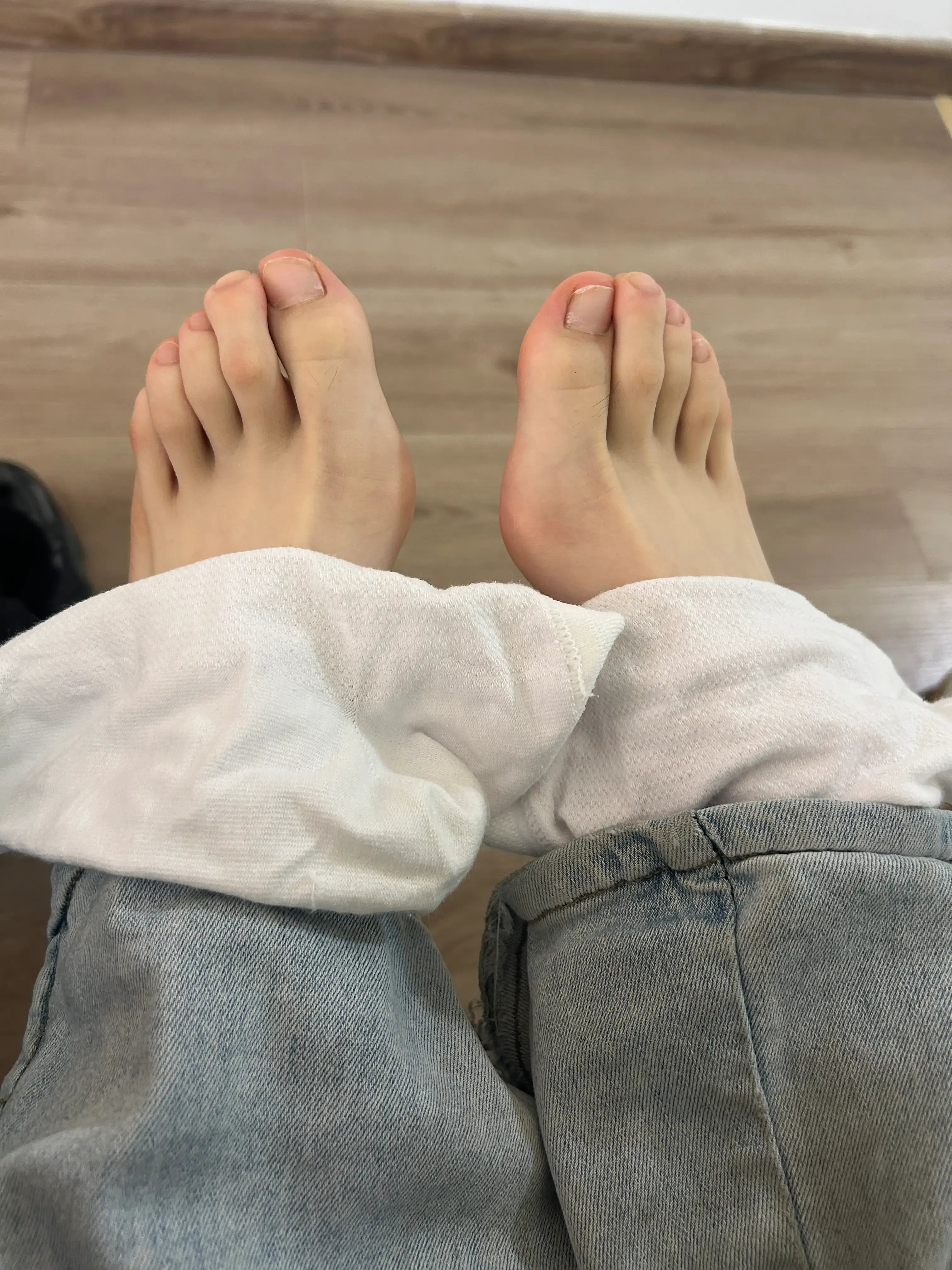 两个害羞的学生妹足拍 两个害羞的学生妹足拍