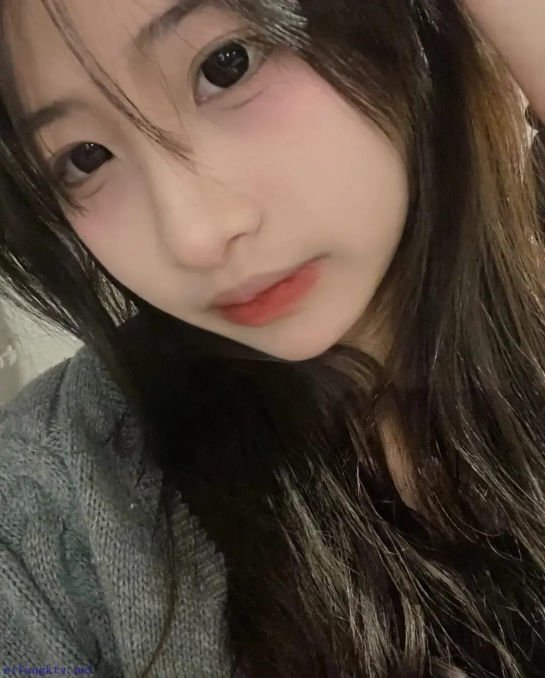 女高中生的红润脚底 女高中生的红润脚底