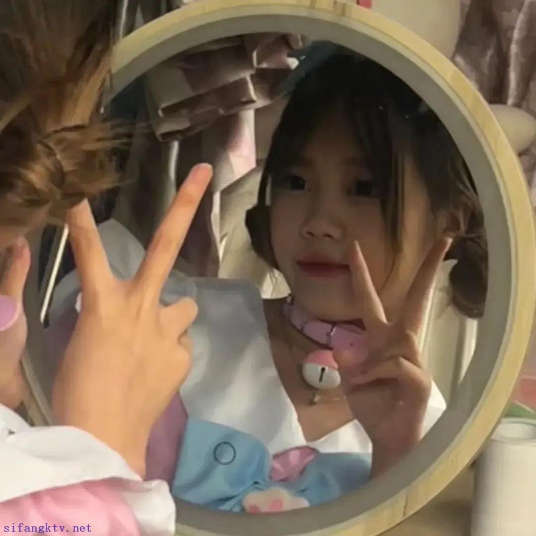 小太妹的白袜大脚 小太妹的白袜大脚