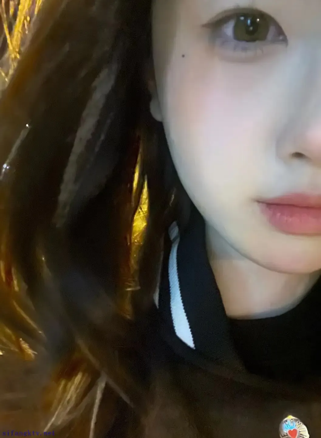 女高中生的嫩脚 女高中生的嫩脚
