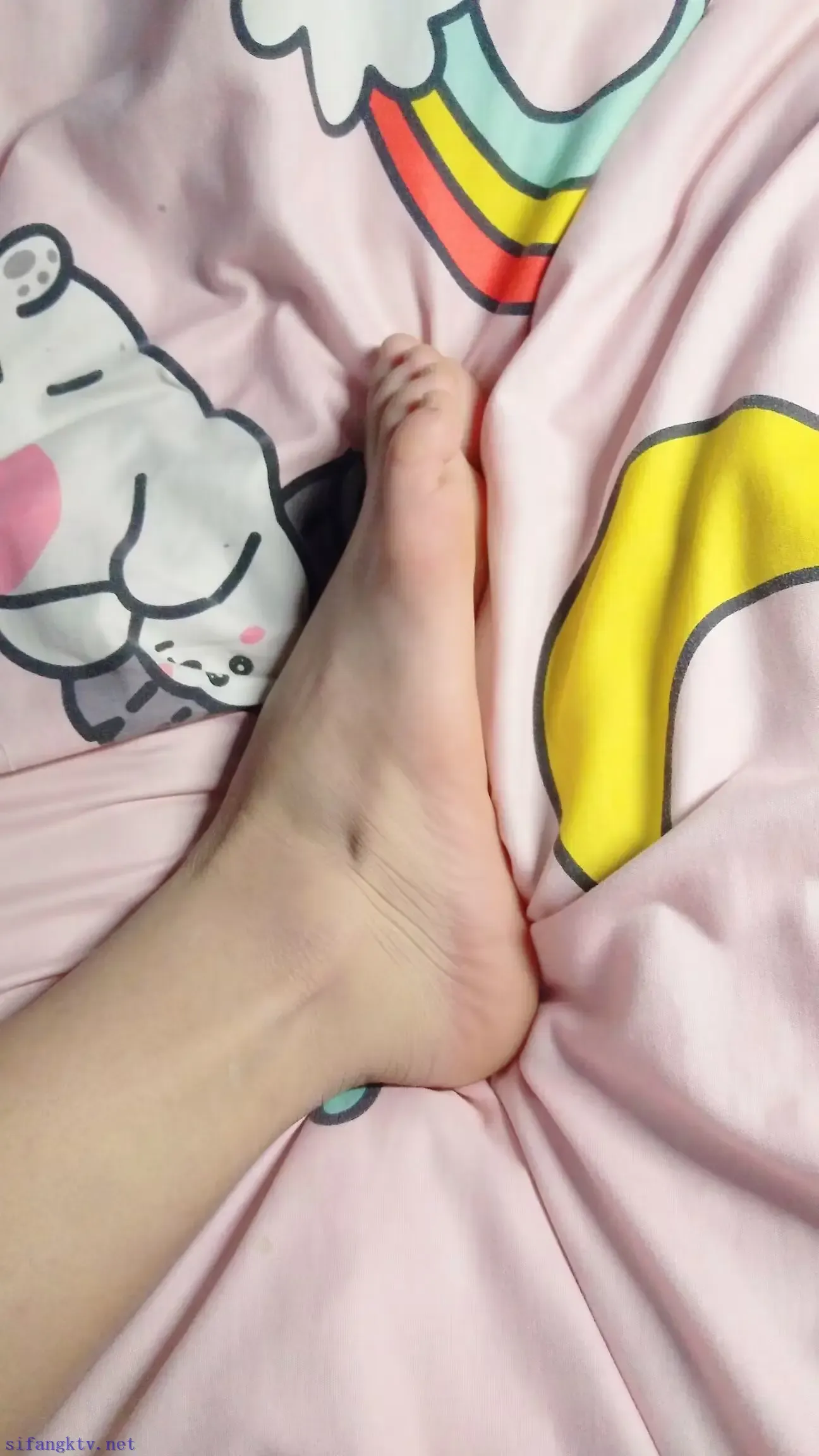 高中coser小妹妹的小脚丫 高中coser小妹妹的小脚丫