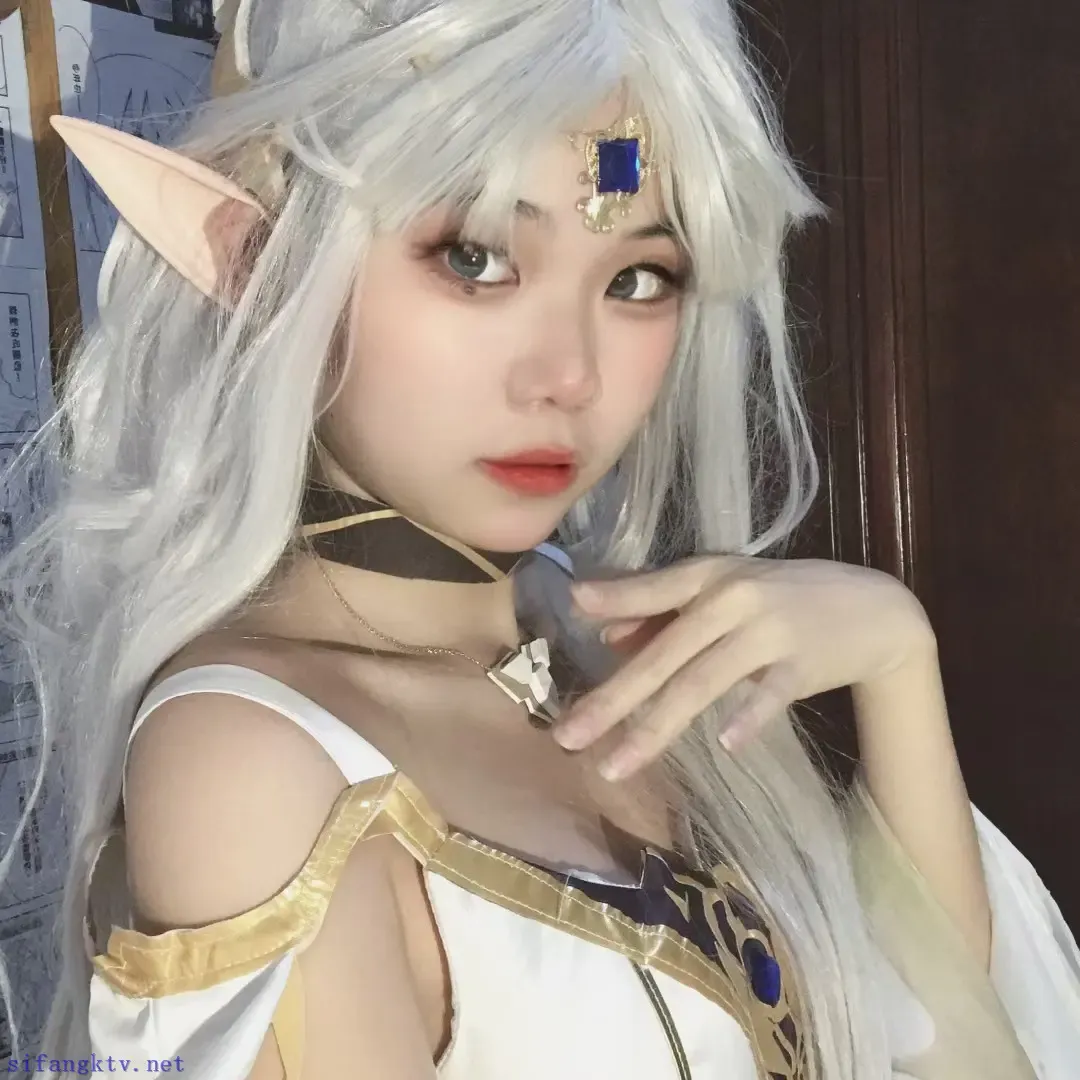 可爱萝莉coser的小嫩脚 可爱萝莉coser的小嫩脚