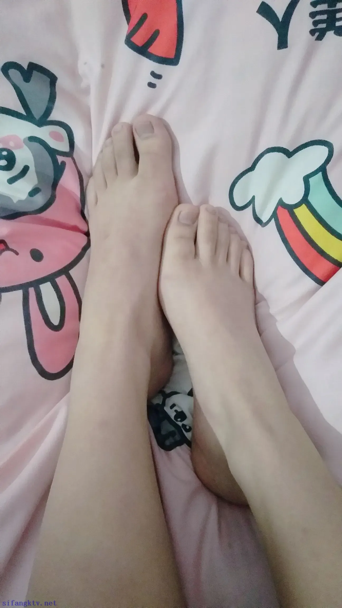 高中coser小妹妹的小脚丫 高中coser小妹妹的小脚丫