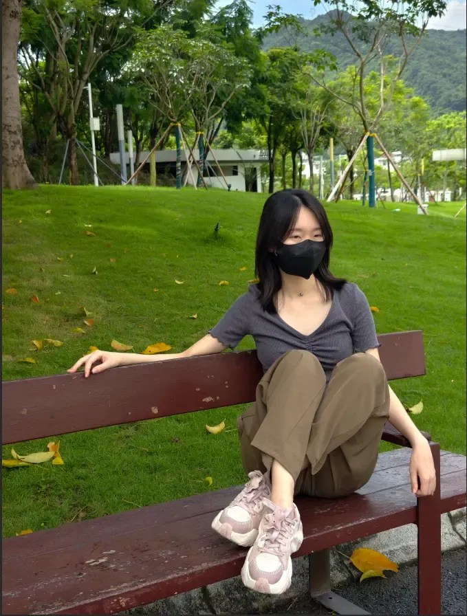 个人摄影-戴口罩的美女约拍美脚 个人摄影-戴口罩的美女约拍美脚