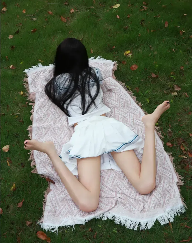个人摄影-1029Jk冷白皮少女足拍 个人摄影-1029Jk冷白皮少女足拍