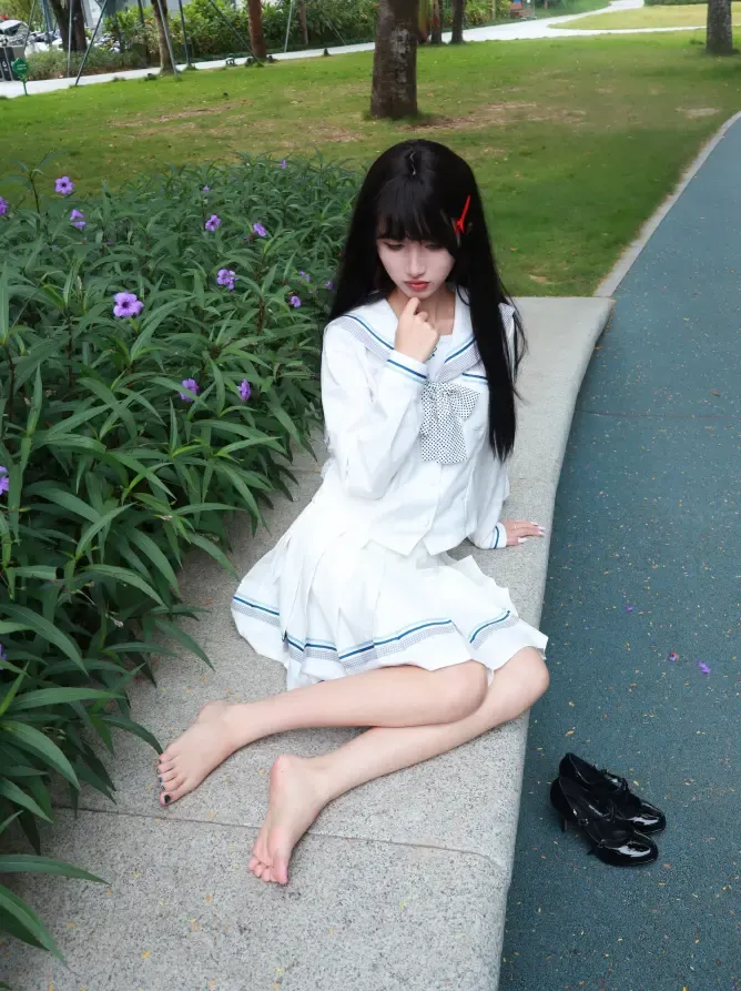 个人摄影-1029Jk冷白皮少女足拍 个人摄影-1029Jk冷白皮少女足拍