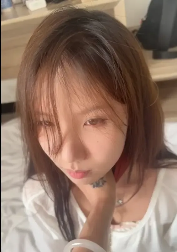 玩物直播-小女奴 玩物直播-小女奴