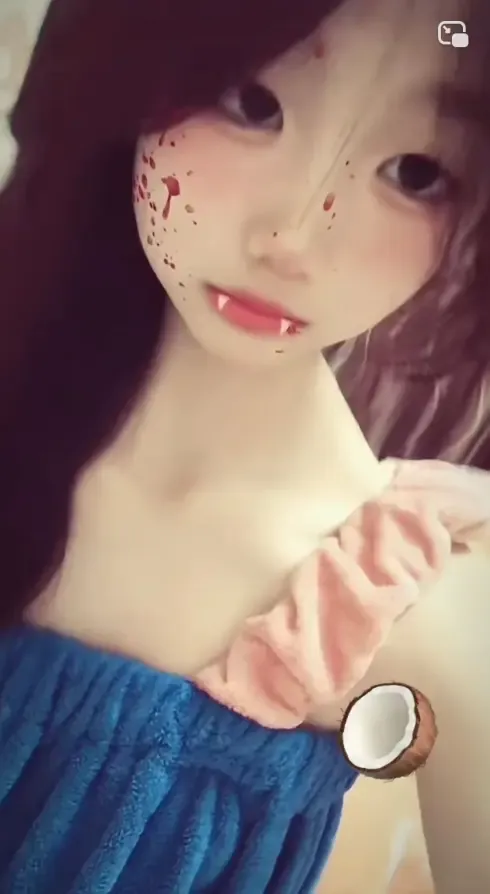 舔大一学妹的睡着美脚 舔大一学妹的睡着美脚