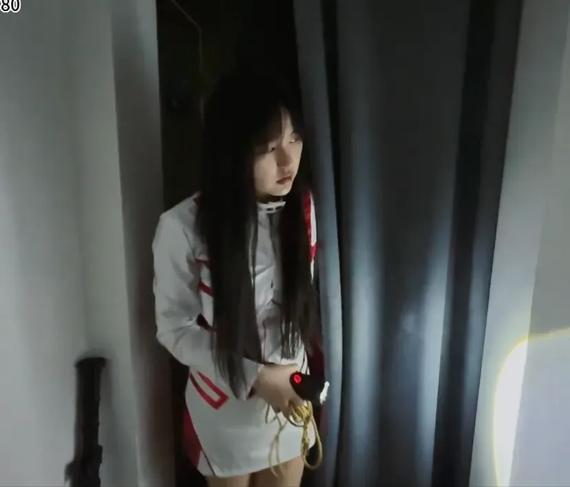放倒女战士 放倒女战士