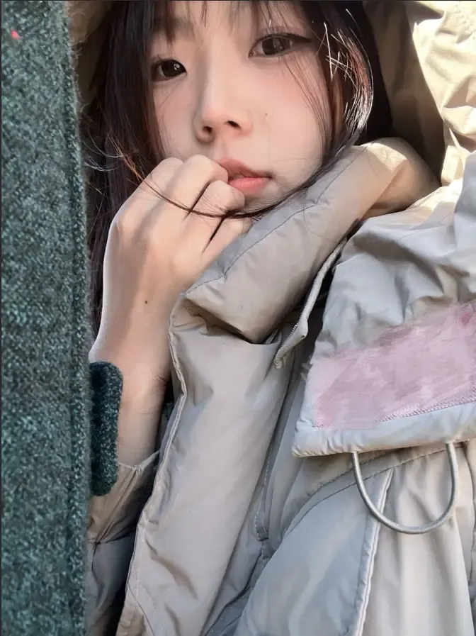 套路清冷妹子脚 套路清冷妹子脚