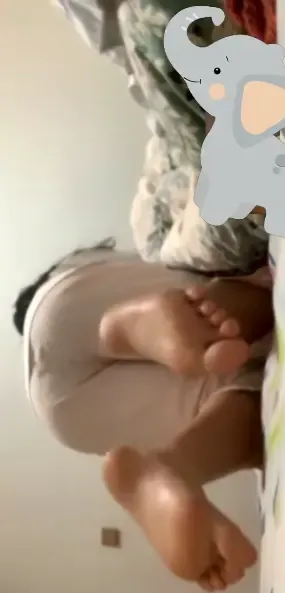 将近半个小时的看脚视频 将近半个小时的看脚视频