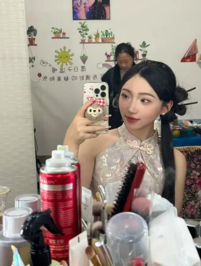 高颜值妹子秀脚 高颜值妹子秀脚