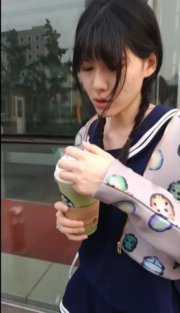 伊宣作品-花仙子白嫩脚丫 伊宣作品-花仙子白嫩脚丫
