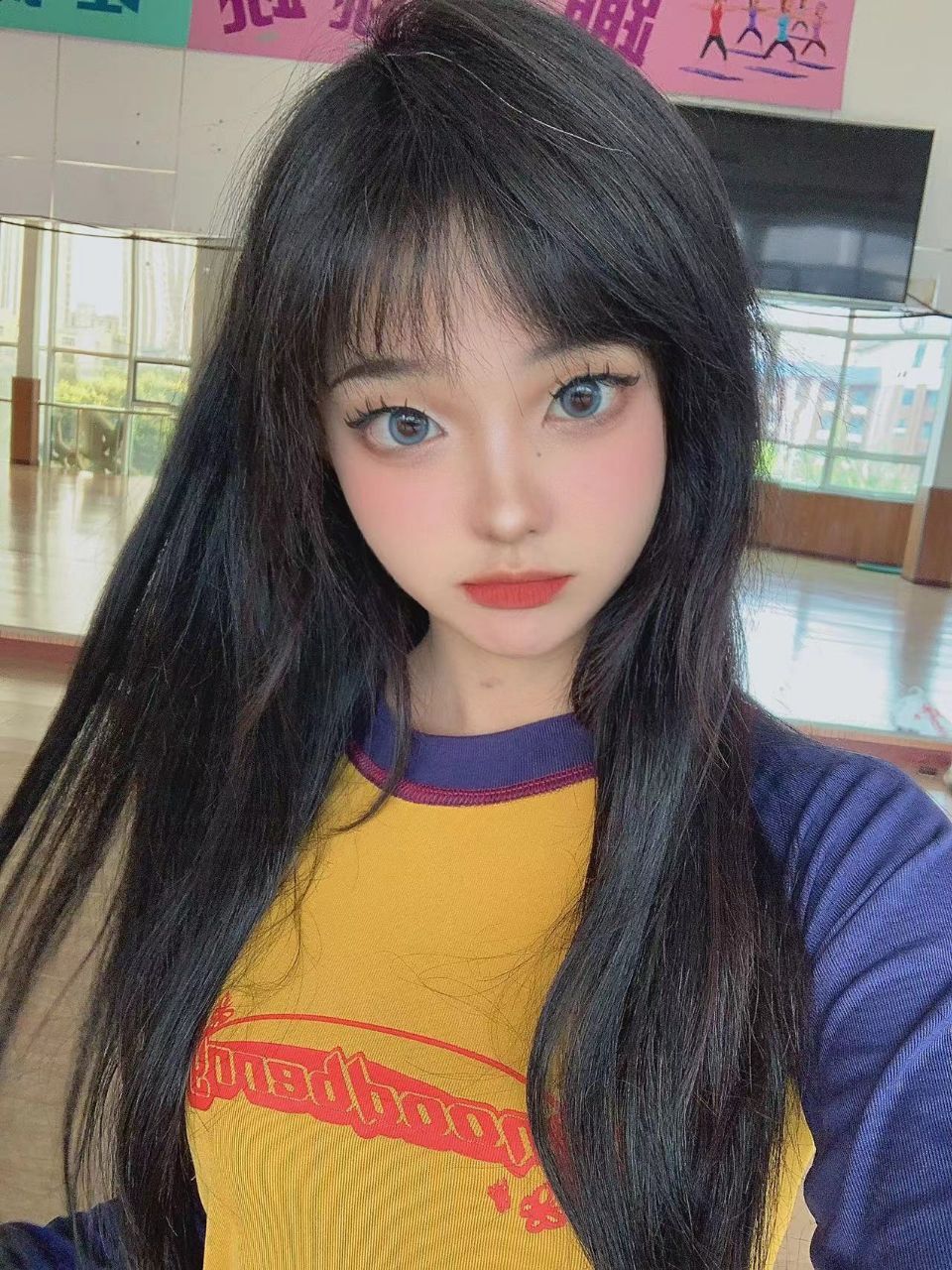 卡卡-挑鞋 卡卡-挑鞋