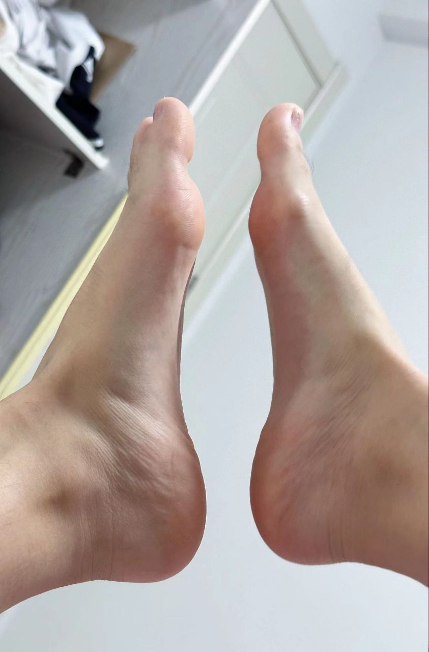 卡卡-大二纹身妹 卡卡-大二纹身妹