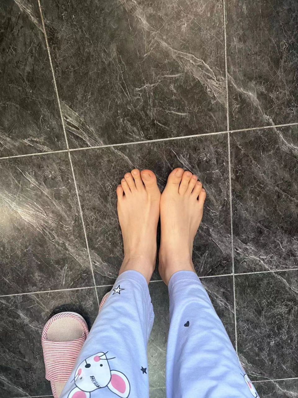 卡卡-出原味的女大 卡卡-出原味的女大