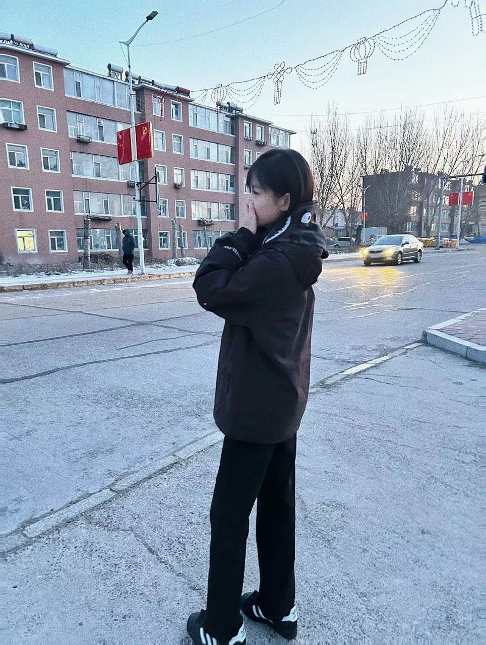 卡卡-挑鞋的妹妹 卡卡-挑鞋的妹妹