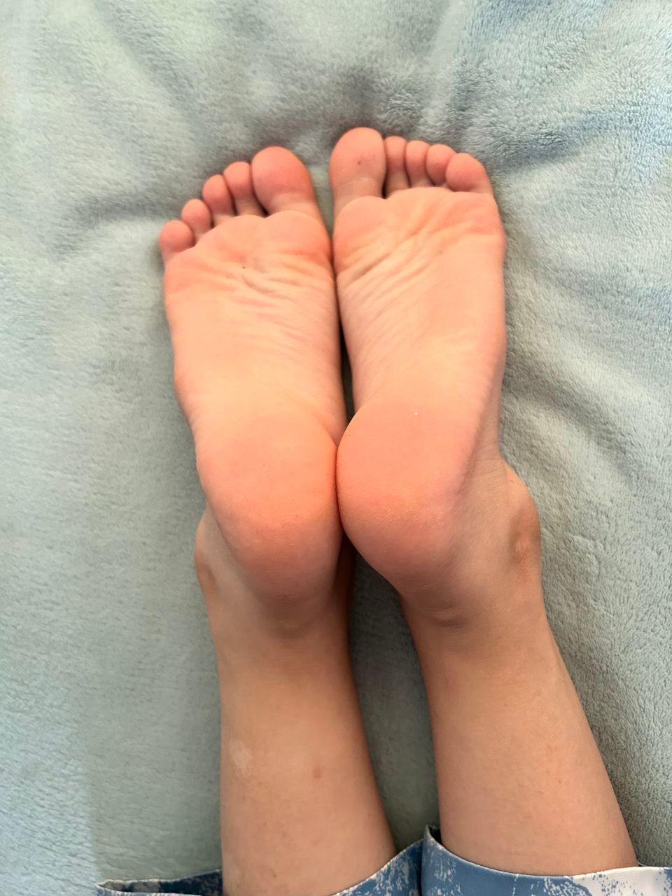卡卡-挑鞋的妹妹 卡卡-挑鞋的妹妹