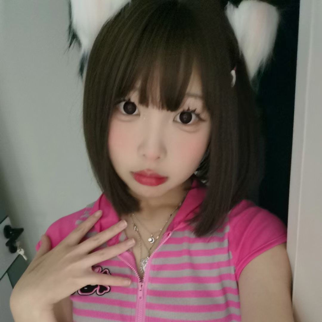 圆脸可爱女的脚丫 圆脸可爱女的脚丫