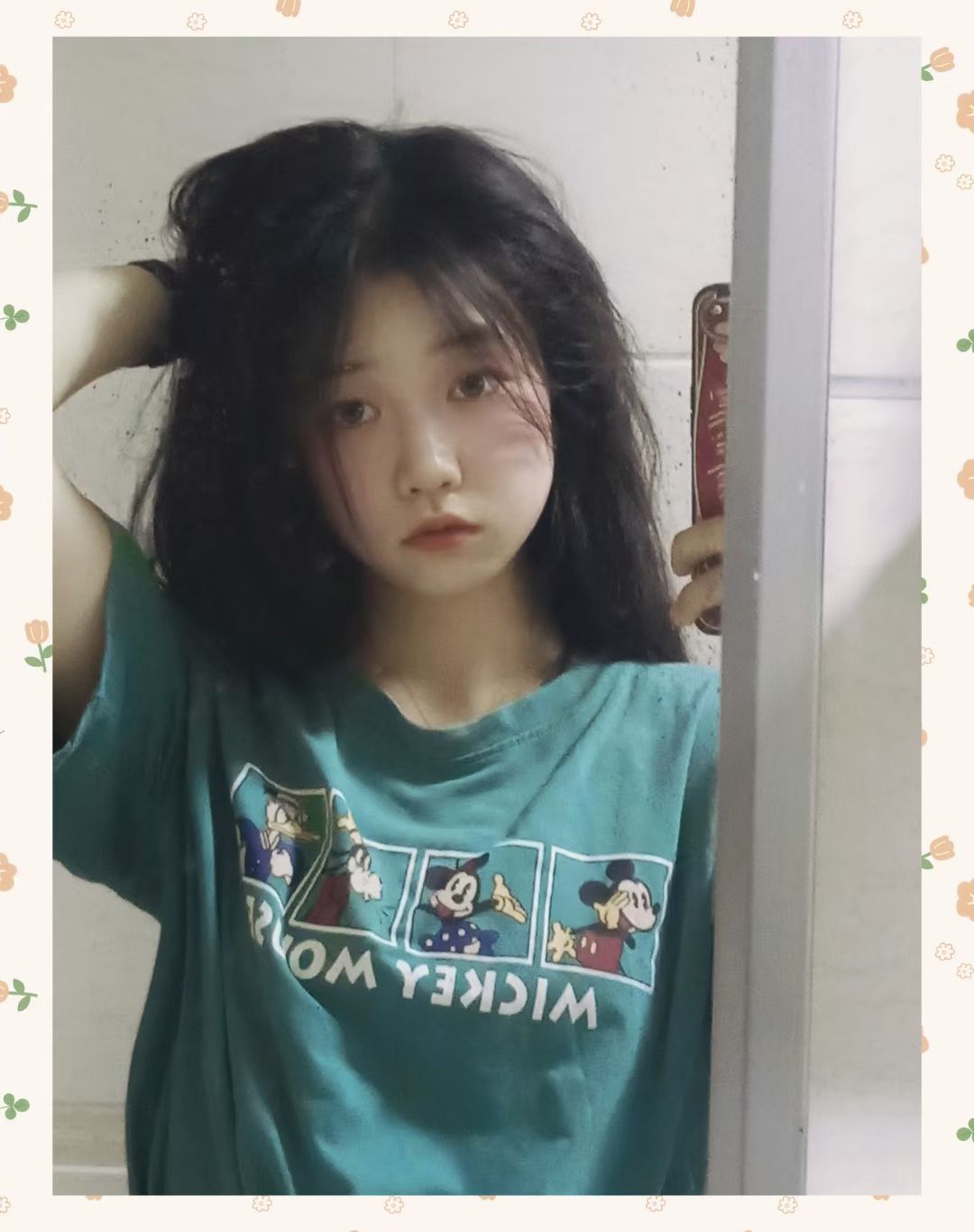 初恋脸妹妹的露脸美脚展示 初恋脸妹妹的露脸美脚展示