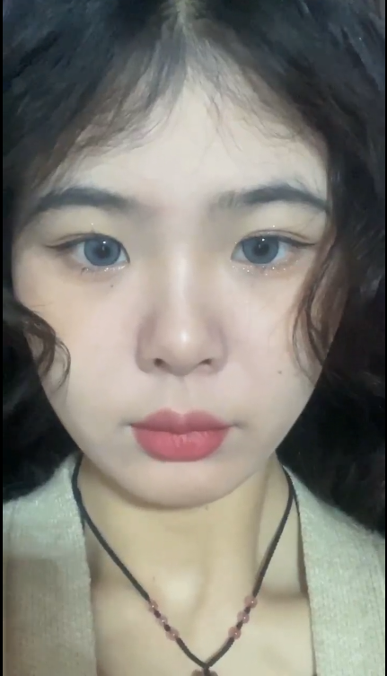 掰指-咖啡店上班的妹子 掰指-咖啡店上班的妹子