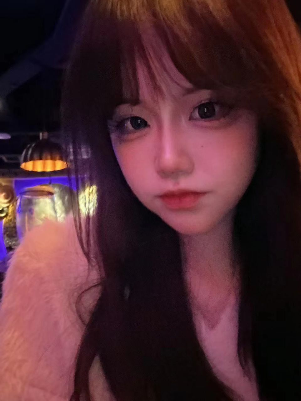 掰指-浪迹酒吧的精神小妹 掰指-浪迹酒吧的精神小妹