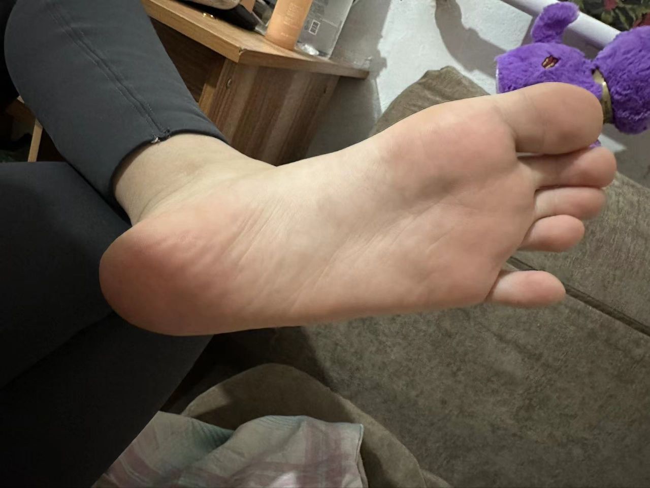 掰指-身材微胖 掰指-身材微胖