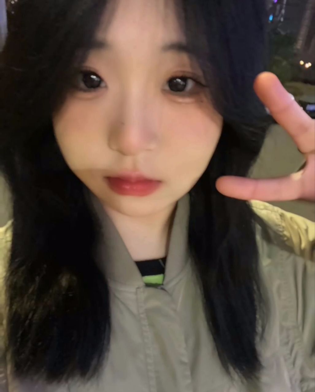 掰指-微胖鹅蛋脸小妹妹 掰指-微胖鹅蛋脸小妹妹