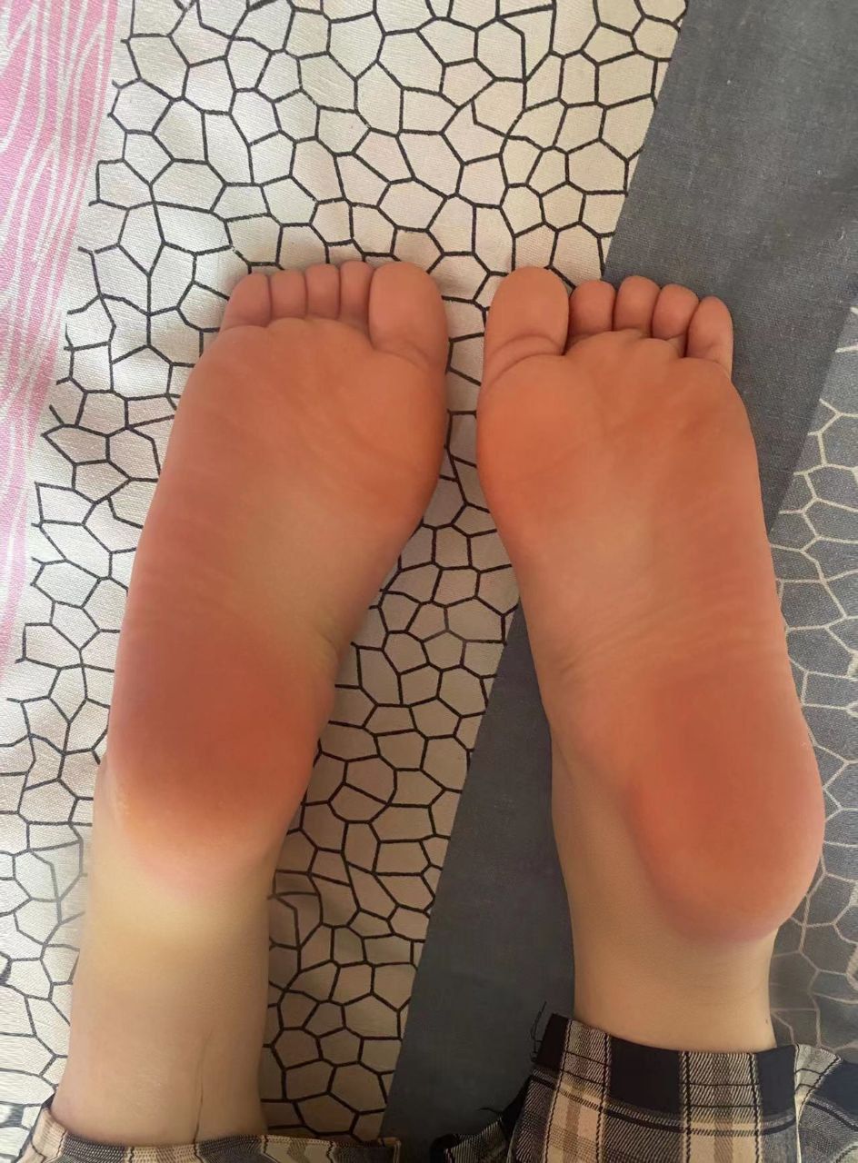 掰指-微胖鹅蛋脸小妹妹 掰指-微胖鹅蛋脸小妹妹