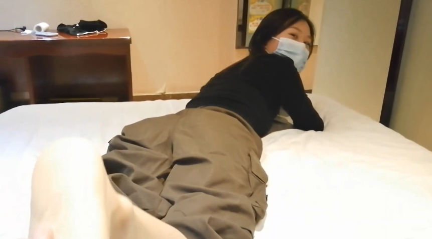 约女学生航航舔脚 约女学生航航舔脚