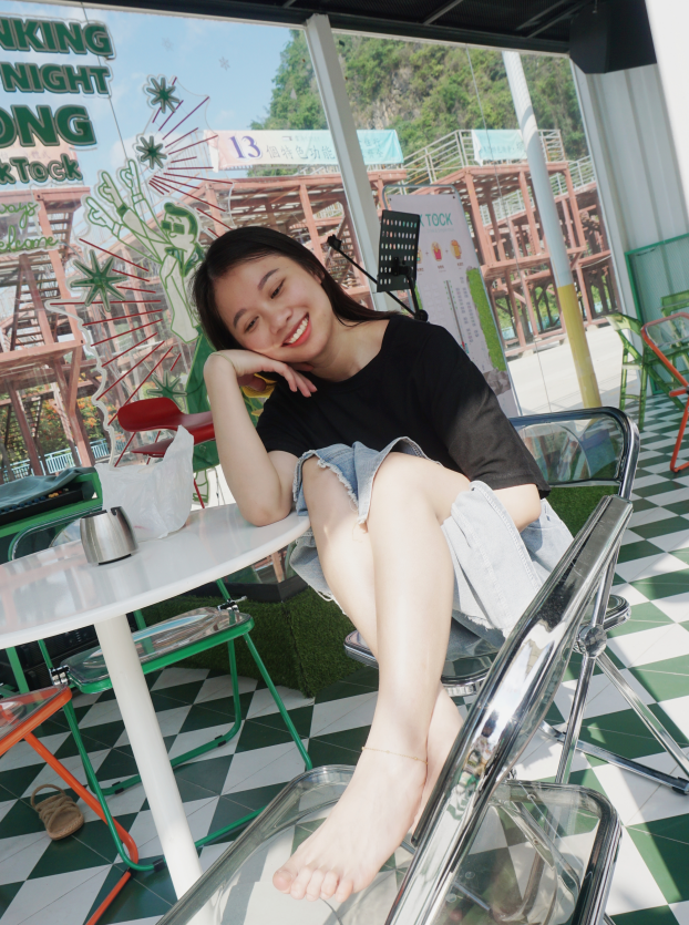 美脚丝袜套图6 美脚丝袜套图6