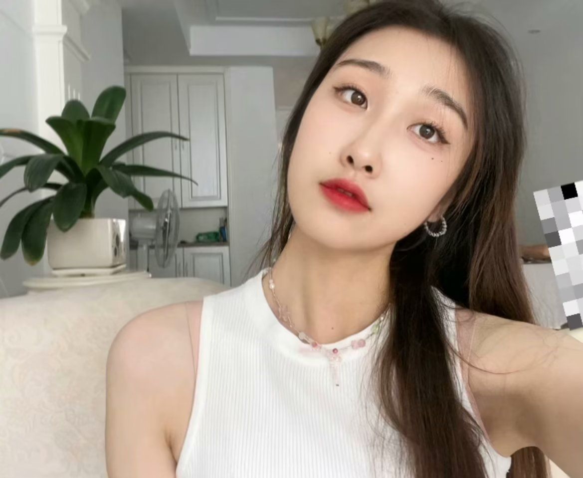 dz-清纯女大 170 50 37码脚 dz-清纯女大 170 50 37码脚